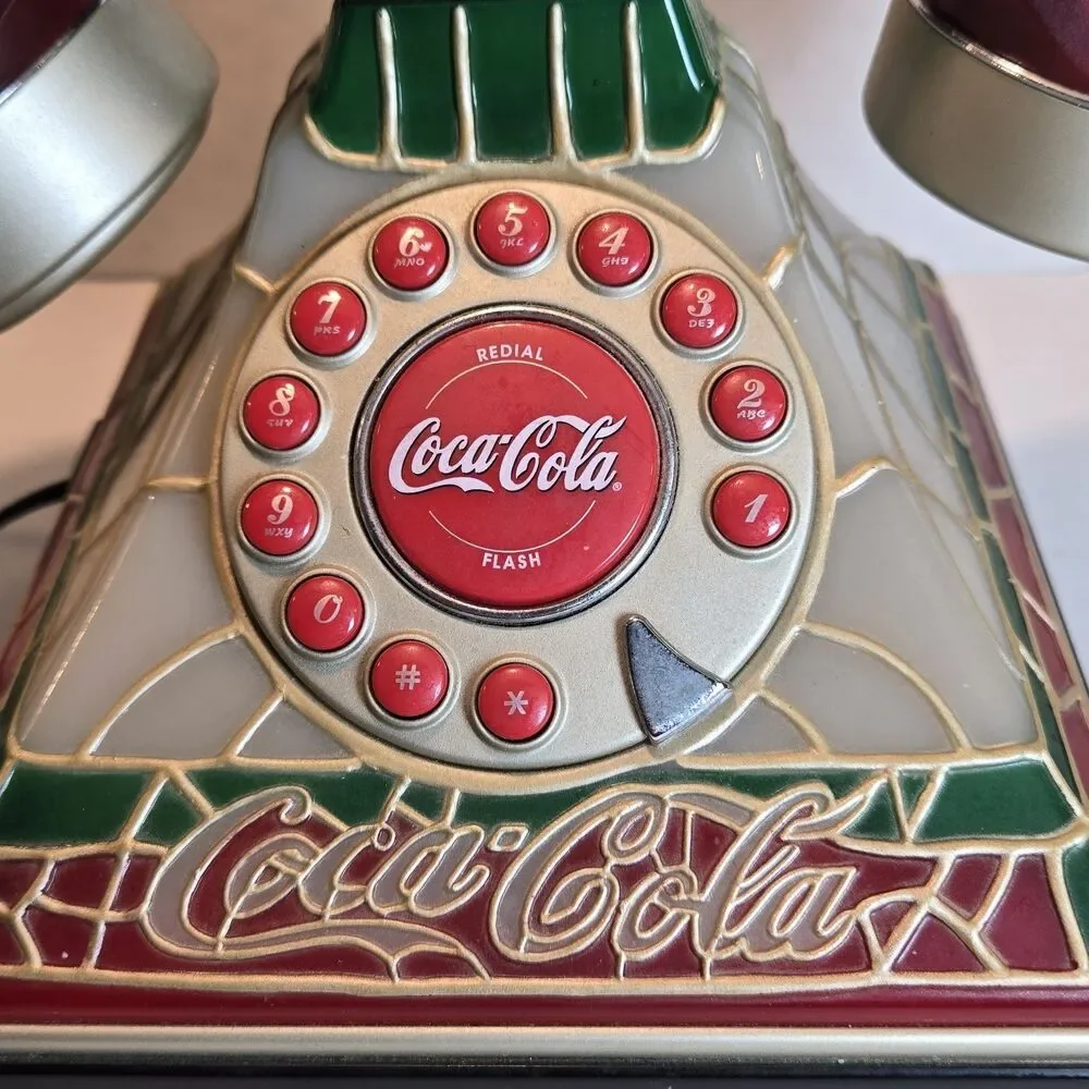 2001 Coca-Cola Stained Glass Look Light Up Telephone Polyconcept 841.053 Works!